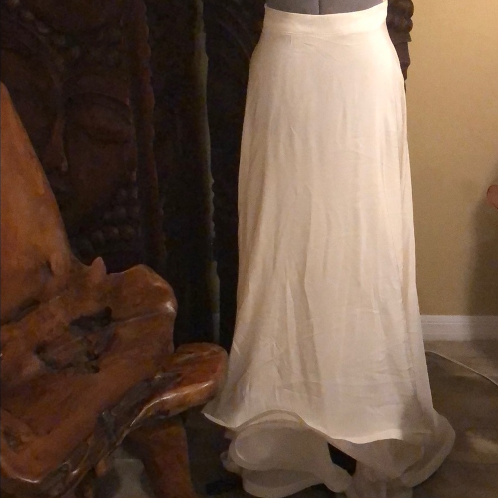 ALEXIS skirt